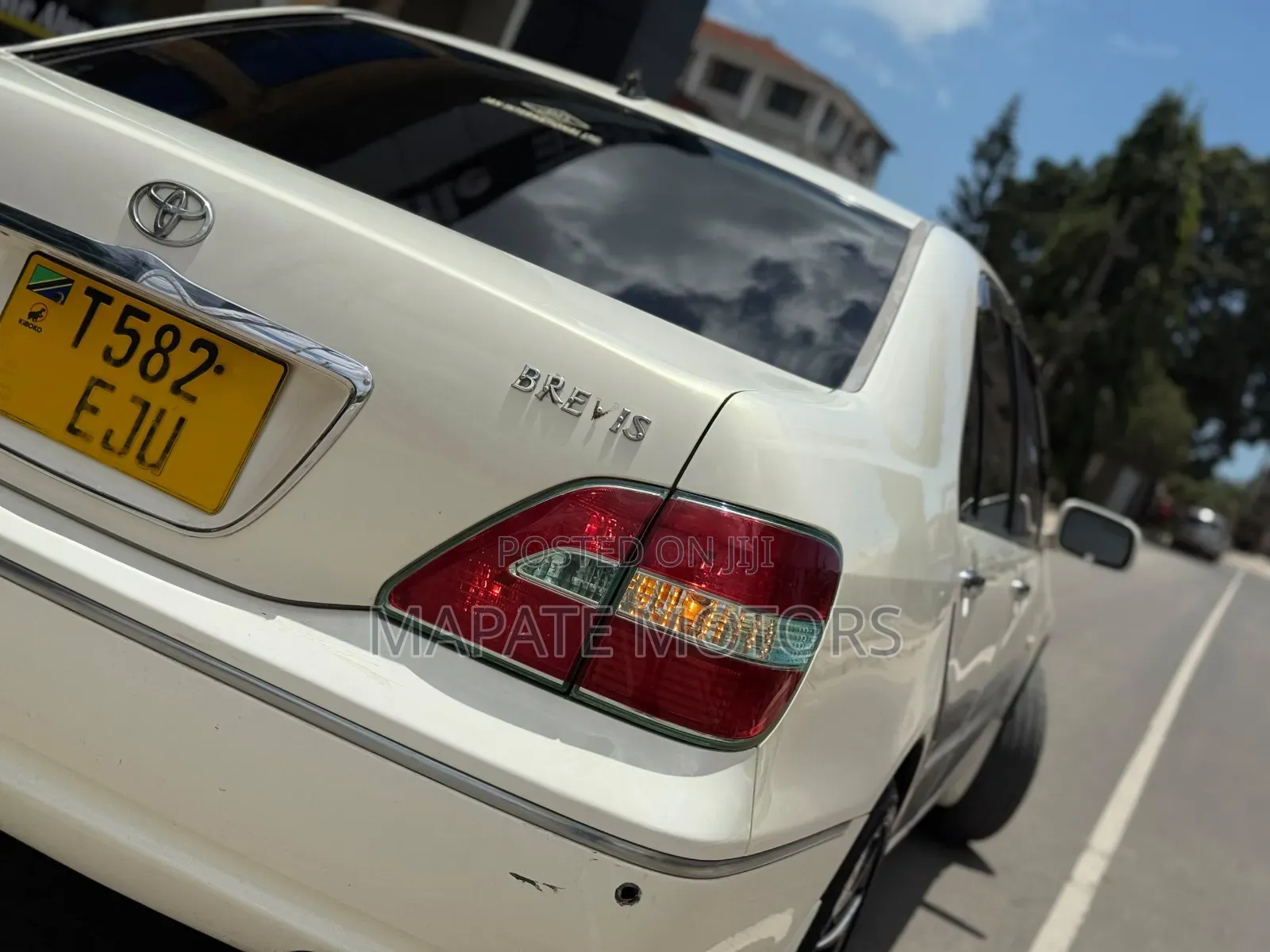 Toyota Brevis 2006 White