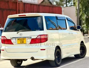 Toyota Alphard 2.4 Petrol AWD 2007 White