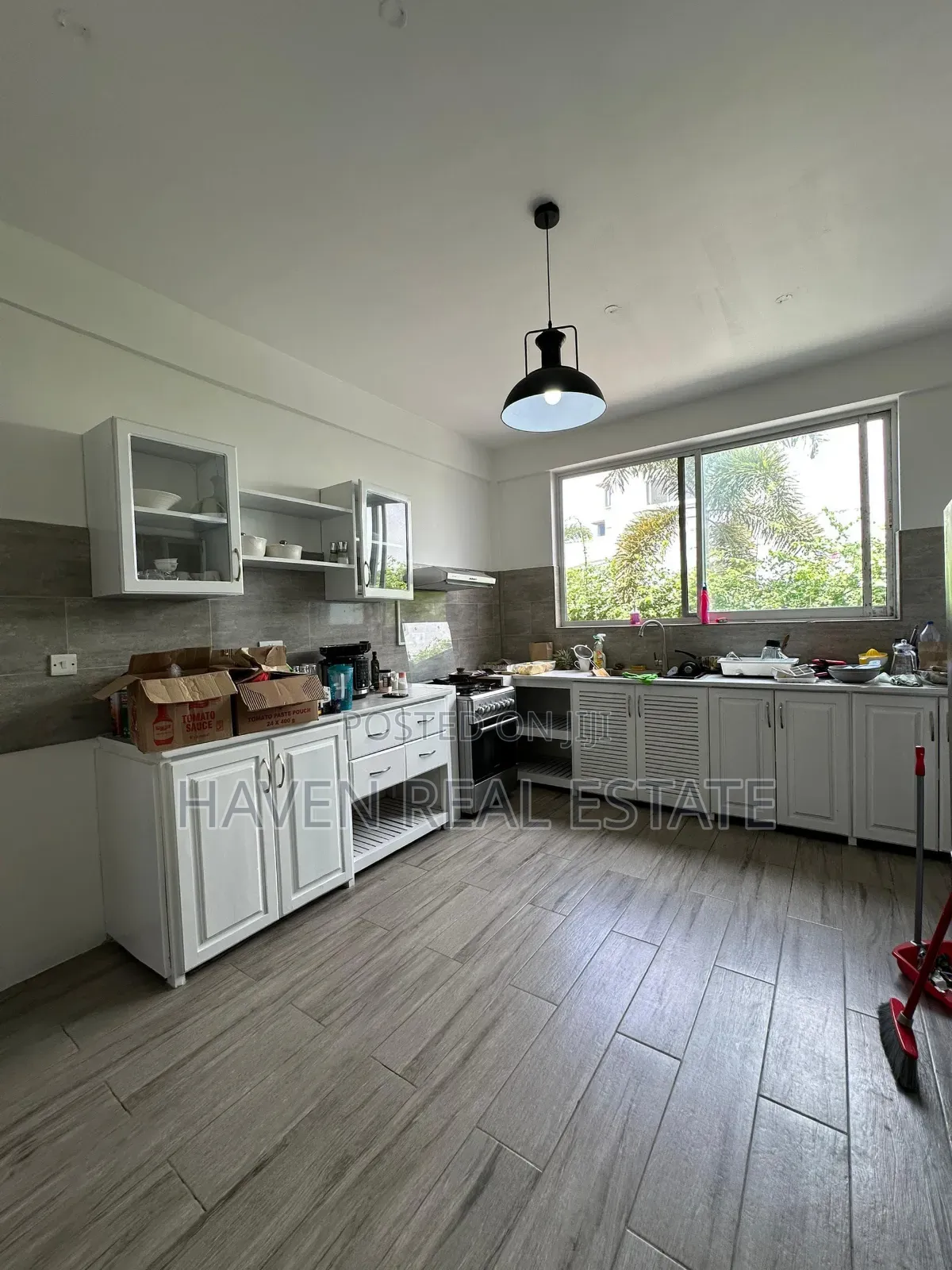Furnished 3bdrm Apartment in Mikocheni for rent