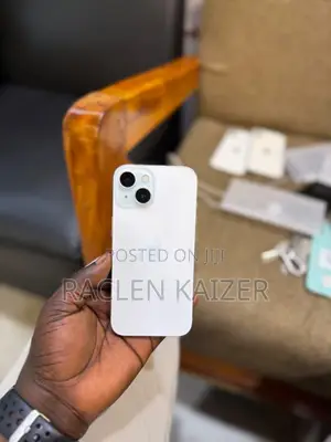 Apple iPhone 15 128 GB White
