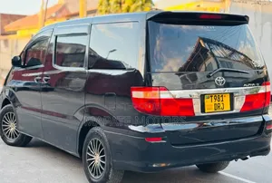 Toyota Alphard 2.4 Petrol AWD 2004 Black