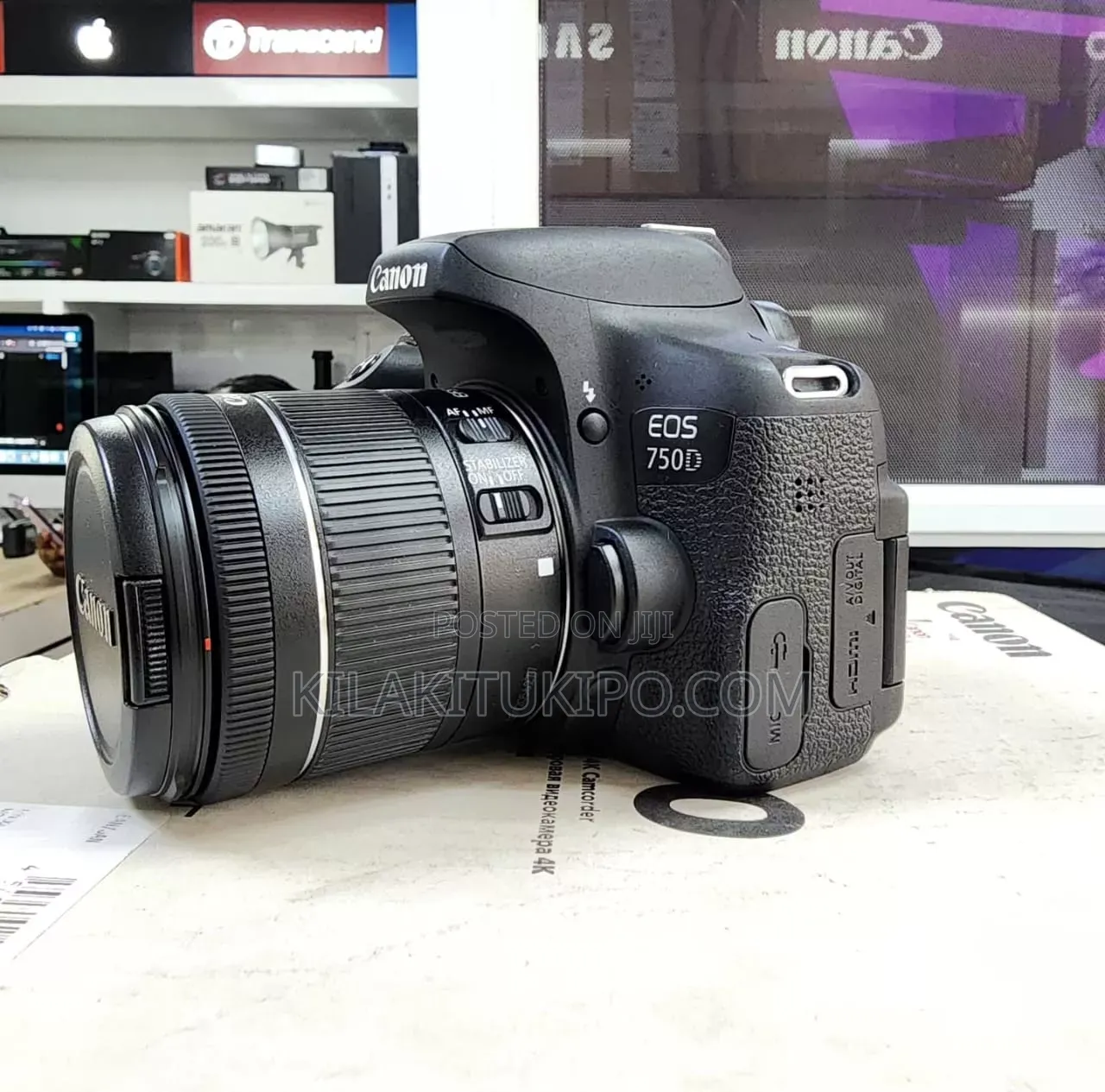 The Canon 750d With Lens 18-55mm
