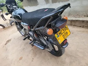 Bajaj Boxer 125 2025 Black