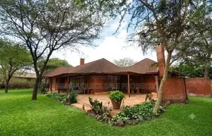 3bdrm House in Kilimani Hewa for sale