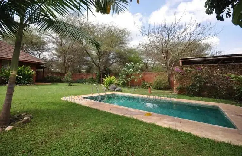 3bdrm House in Kilimani Hewa for sale