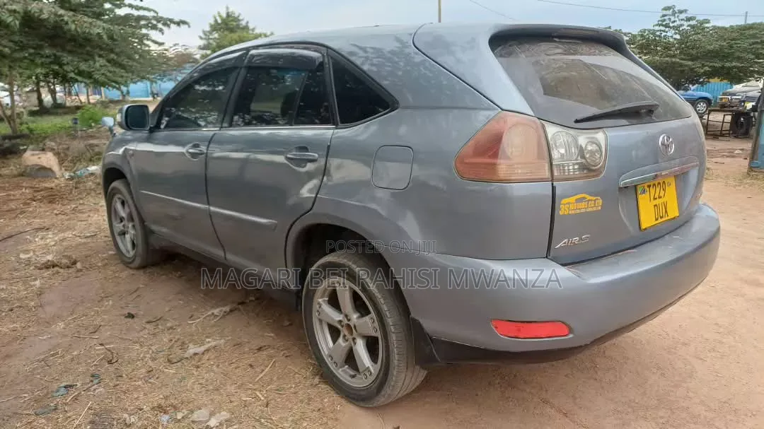 Toyota Harrier 2006 Silver