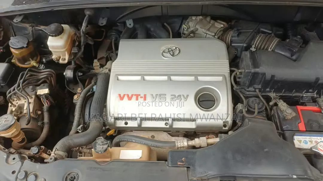 Toyota Harrier 2006 Silver