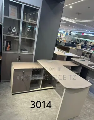 Executive Table (