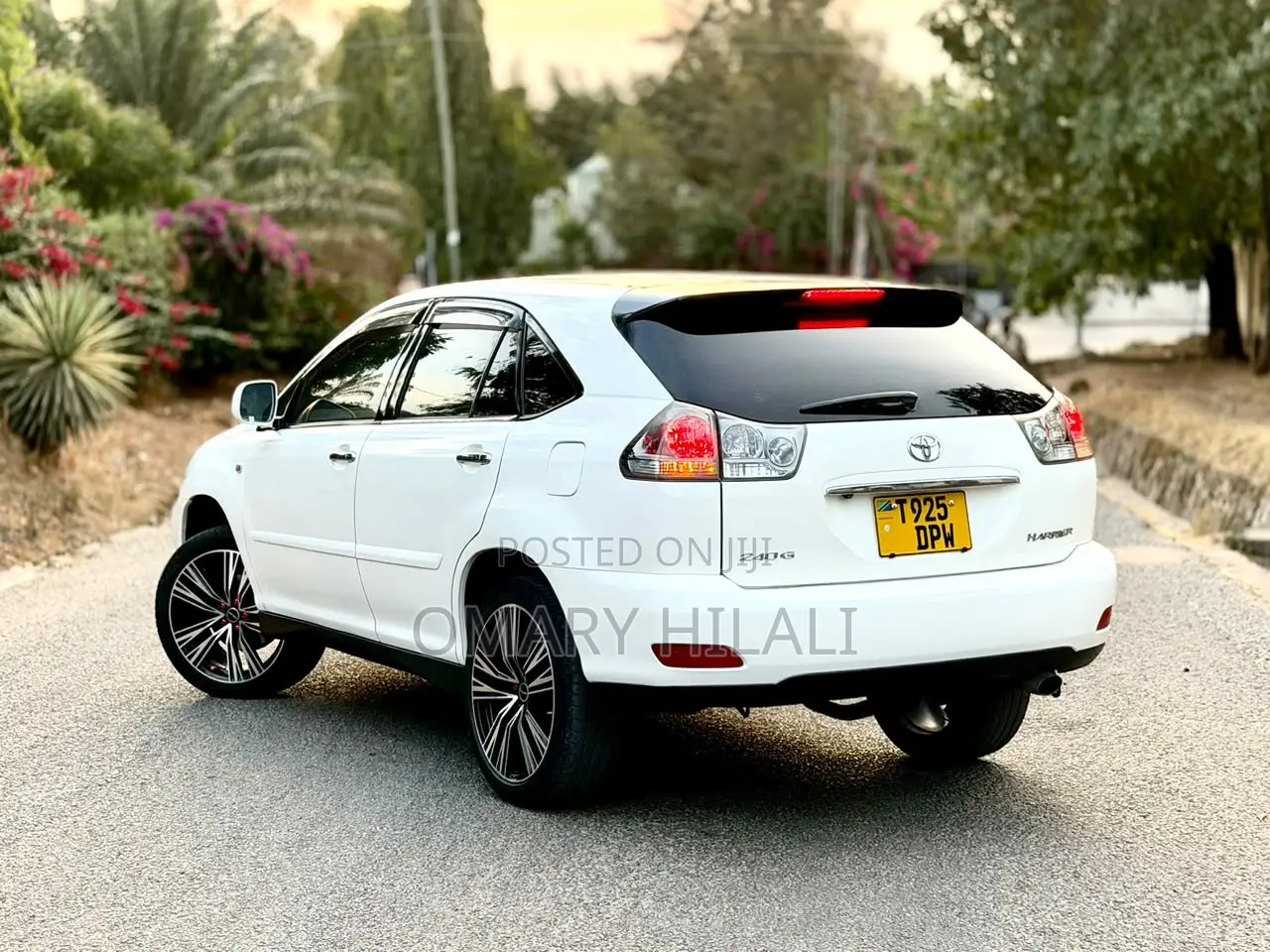 Toyota Harrier 2007 White