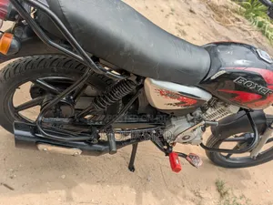 Bajaj Boxer X125 2020 Black