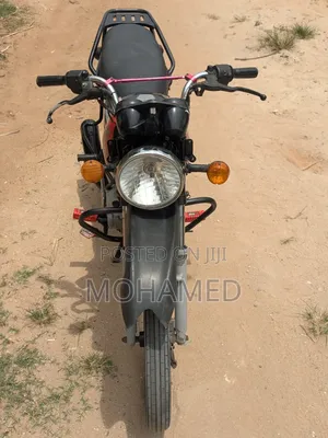 Bajaj Boxer X125 2020 Black