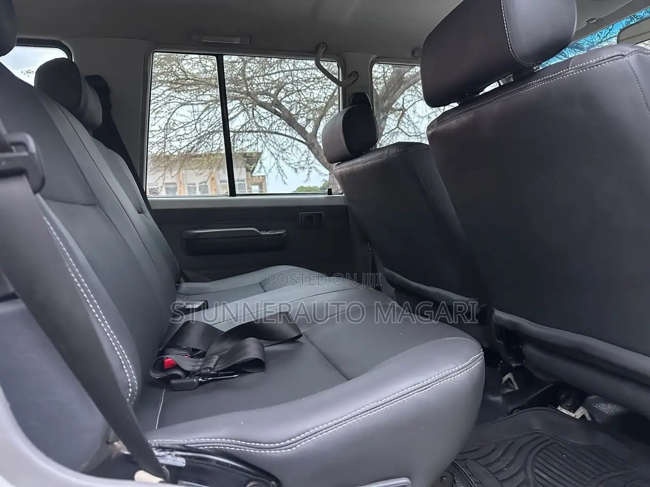 Toyota Land Cruiser 2016 White