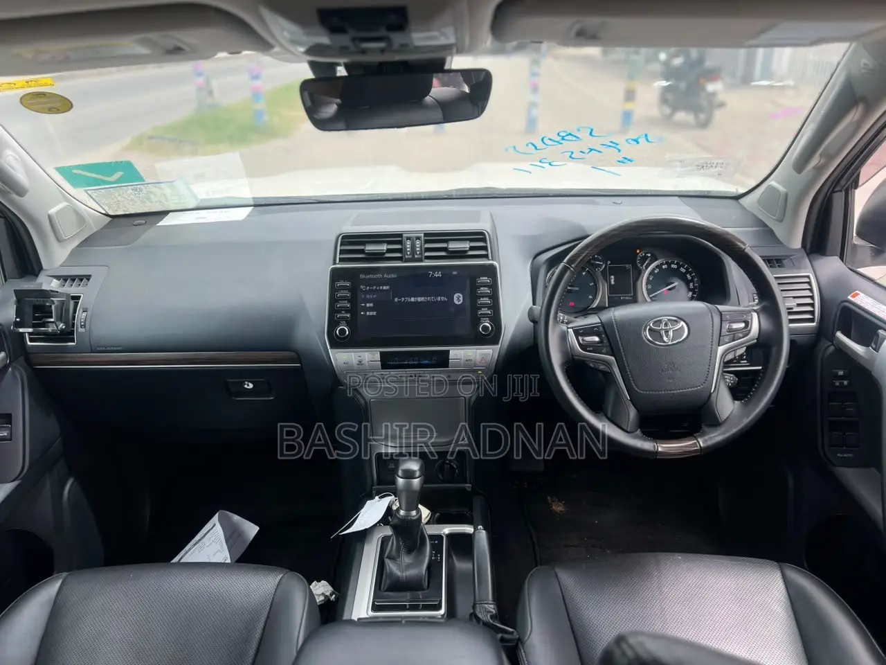 Toyota Land Cruiser Prado 2.8 2023 White
