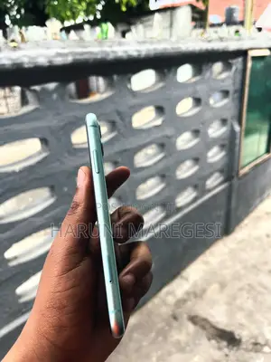 Apple iPhone 11 128 GB Green