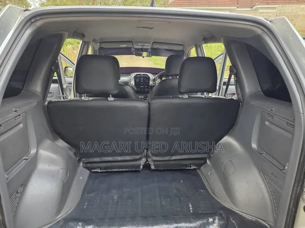 Toyota RAV4 Automatic 2003 Silver