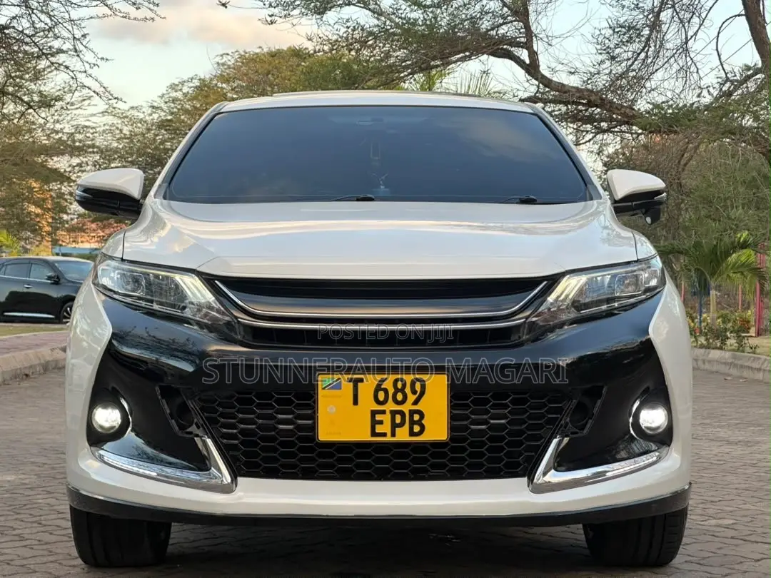 Toyota Harrier 2015 White