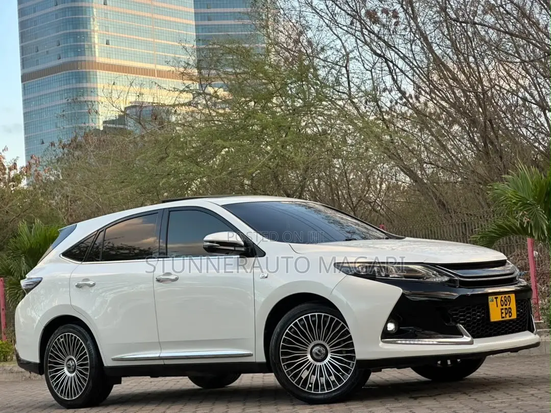 Toyota Harrier 2015 White