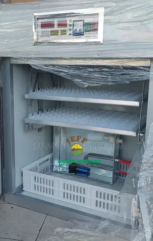 176 Fully Automatic Incubator