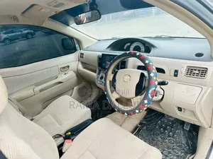 Toyota Raum 2003 Blue