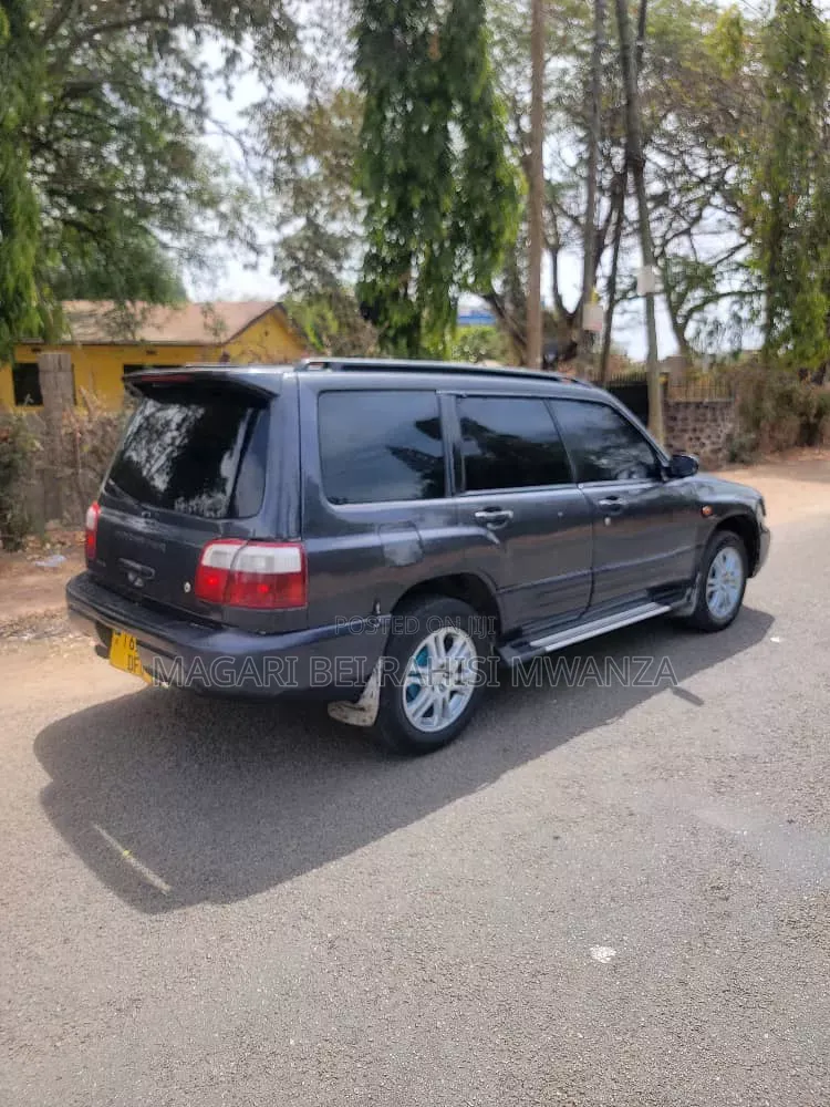Subaru Forester 2003 Black