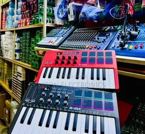 Mid Keyboard {With 25 Keys}