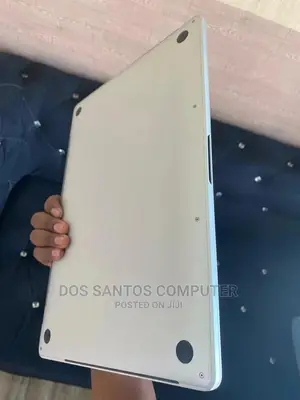 Laptop Apple MacBook 2019 16GB Intel Core I7 SSD 512GB