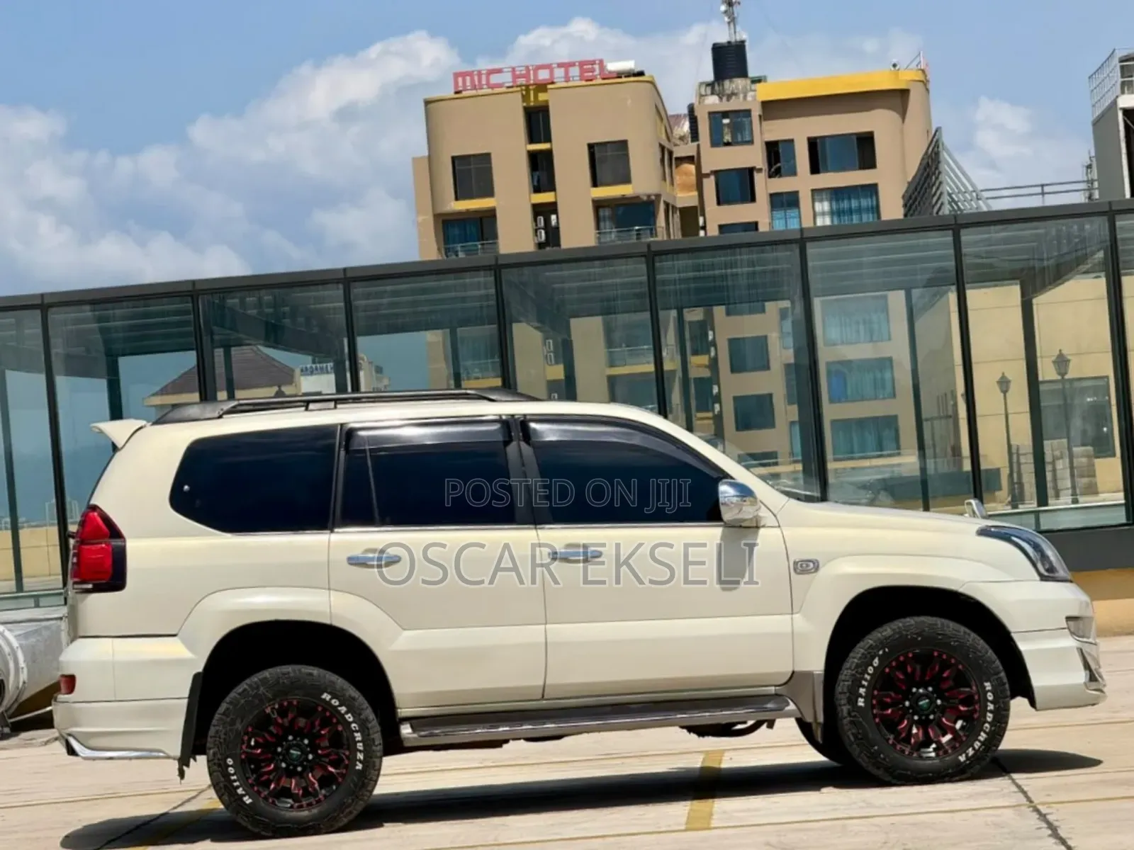 Toyota Land Cruiser Prado 2006 White