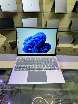 Laptop Microsoft Surface 8GB Intel Core i5 SSD 256GB