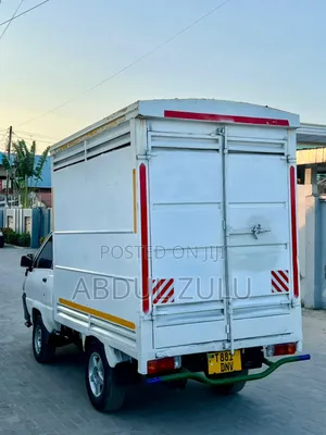 Toyota TownAce 2001 White