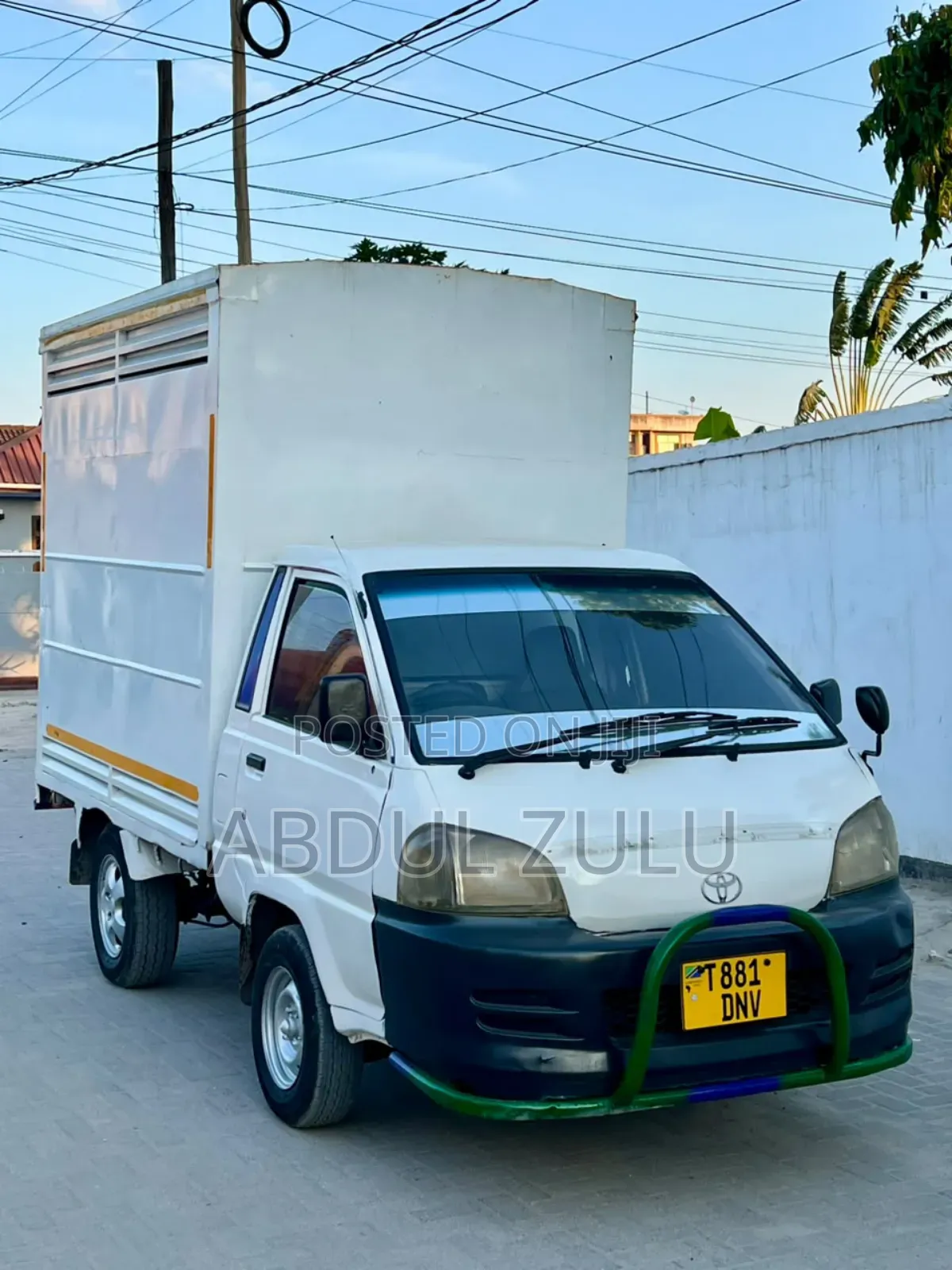 Toyota TownAce 2001 White
