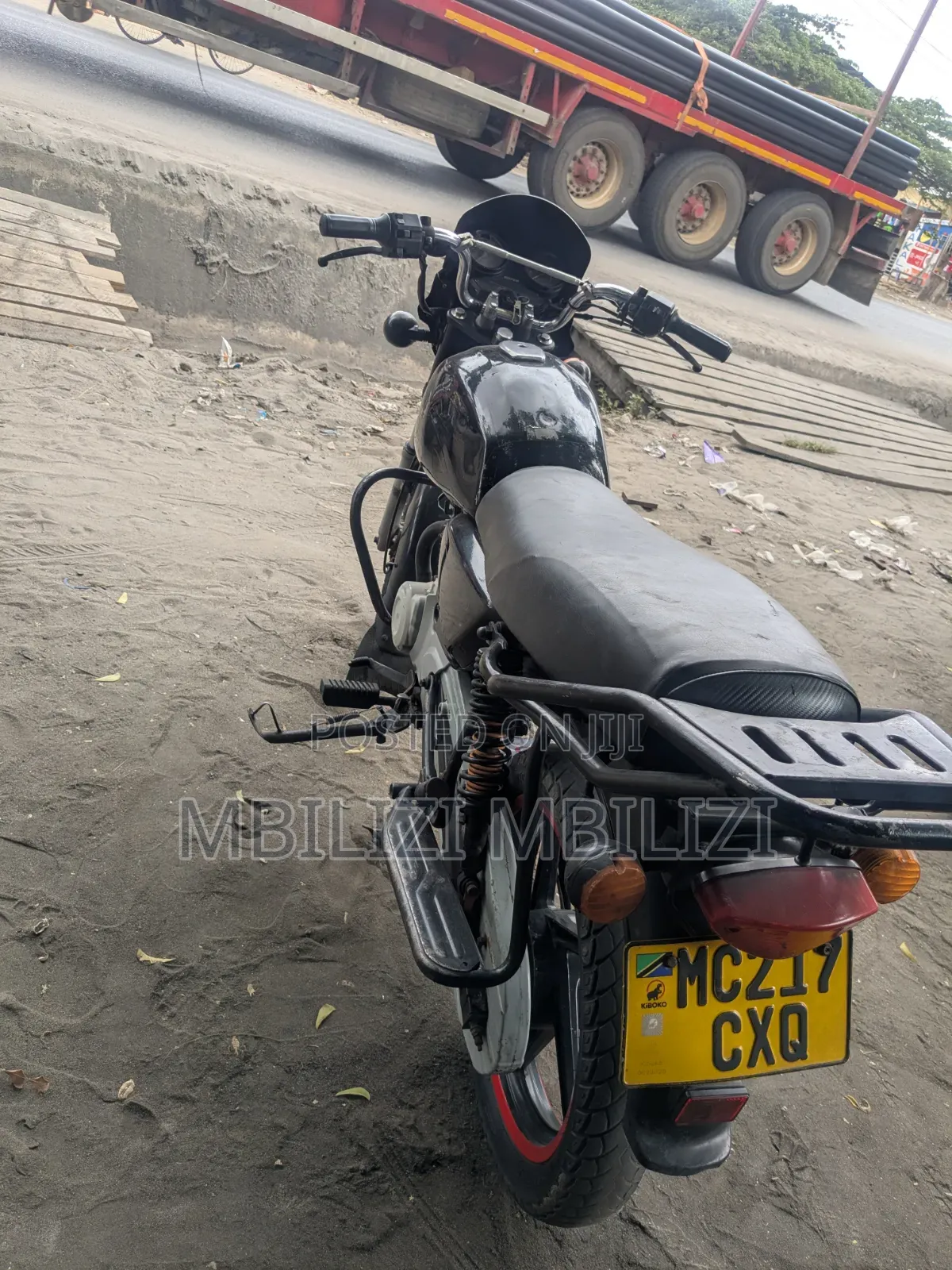 Bajaj Boxer 125 2025 Black