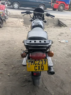 Bajaj Boxer 125 2025 Black
