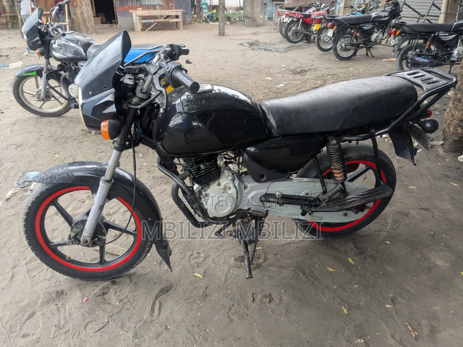 Bajaj Boxer 125 2025 Black