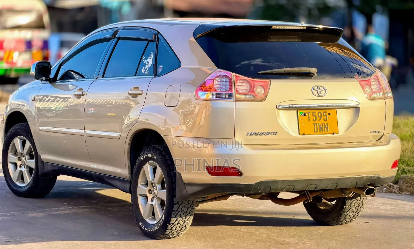 Toyota Harrier 2007 Gold