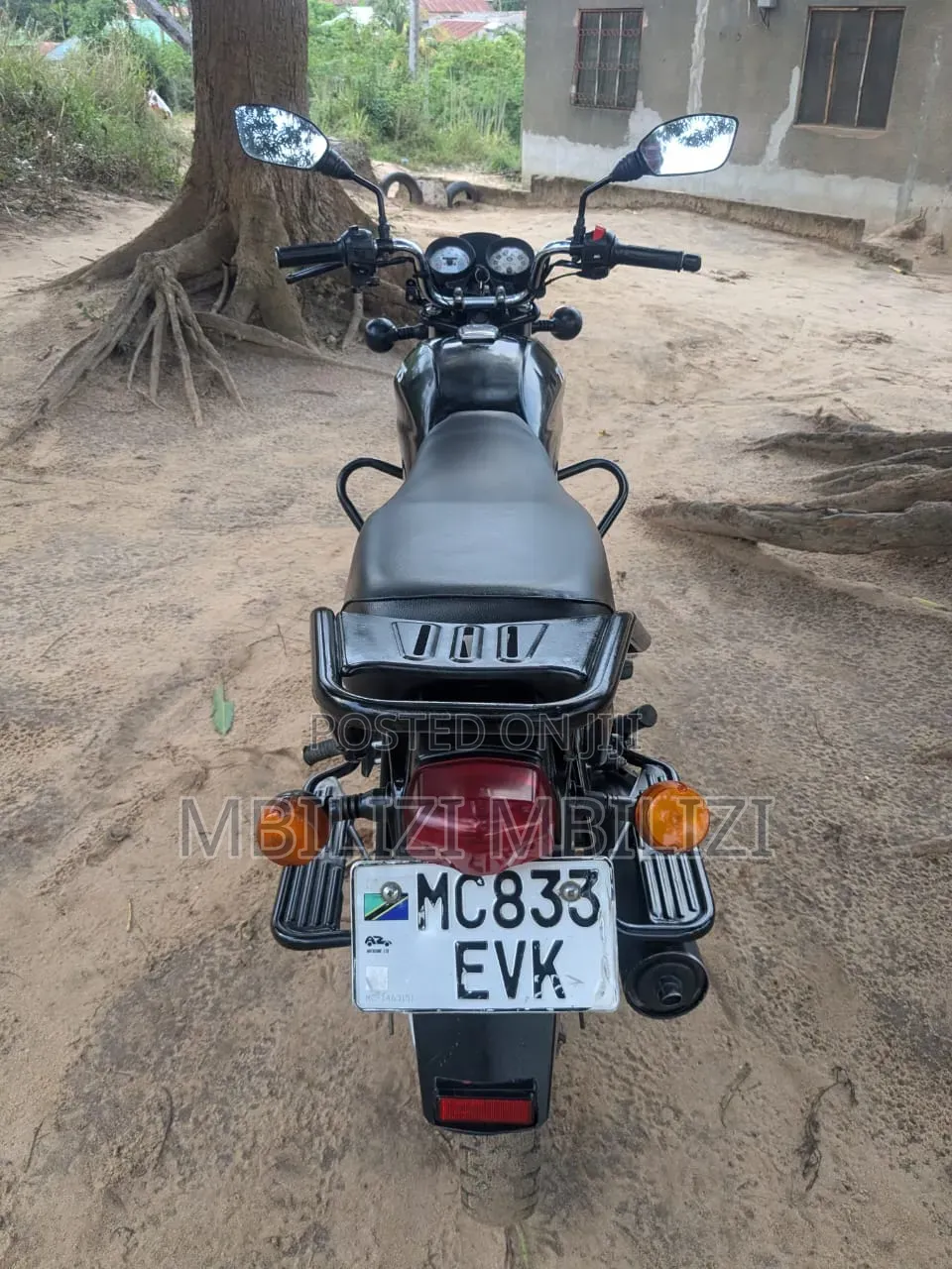 TVS HLX 125 2025 Black