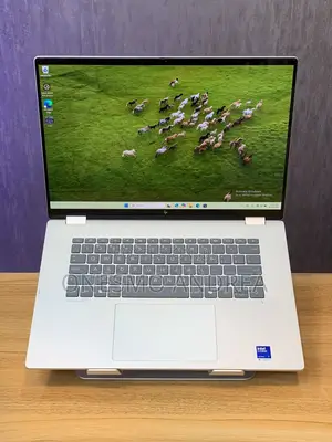 New Laptop HP OmniBook X Flip 16" 16GB Intel Core Ultra 7 SSD 1T
