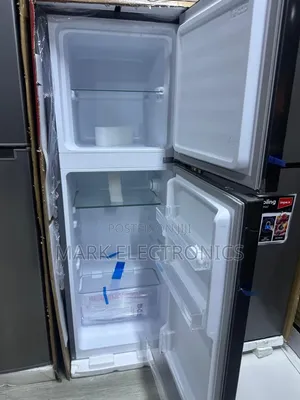 Boss Refrigerator Bs90