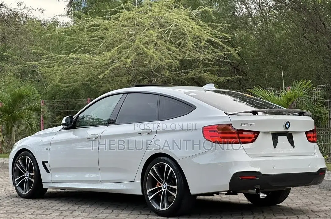 BMW G-Series 2012 Pearl