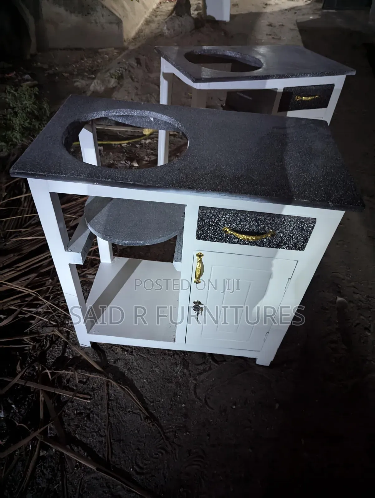 New Ktchen Tables Available for Affrodable Price