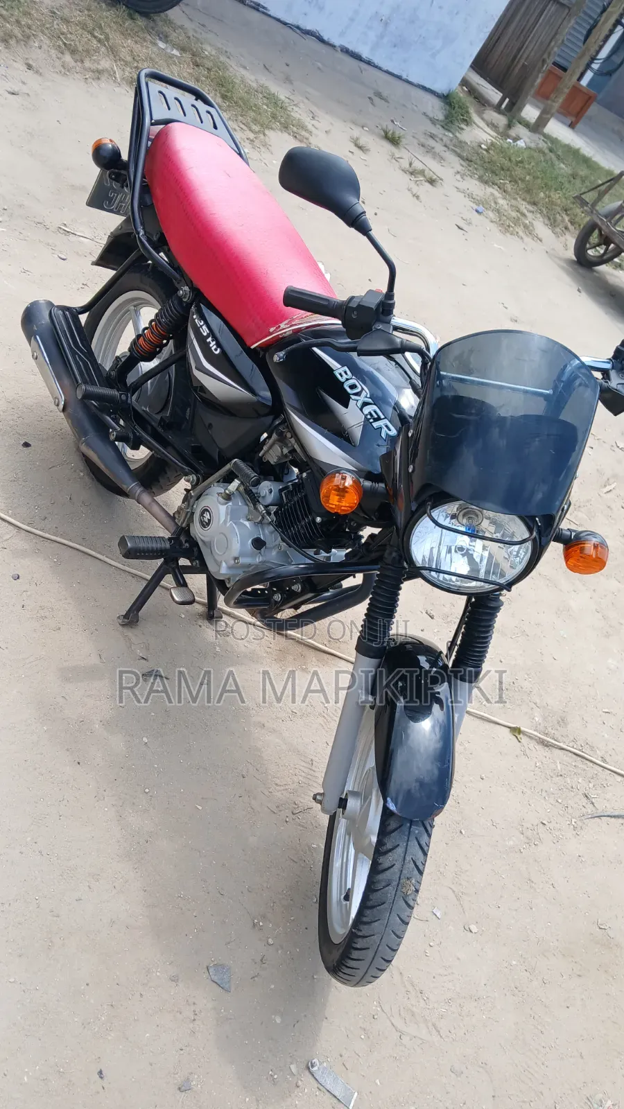 Bajaj Boxer 2024 Black