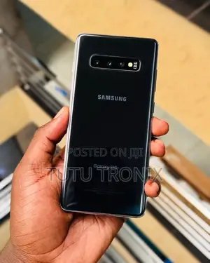 Samsung Galaxy S10 Plus 128 GB Black