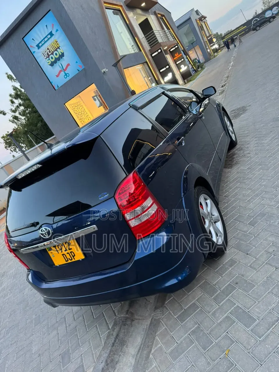 Toyota Wish 2005 Blue