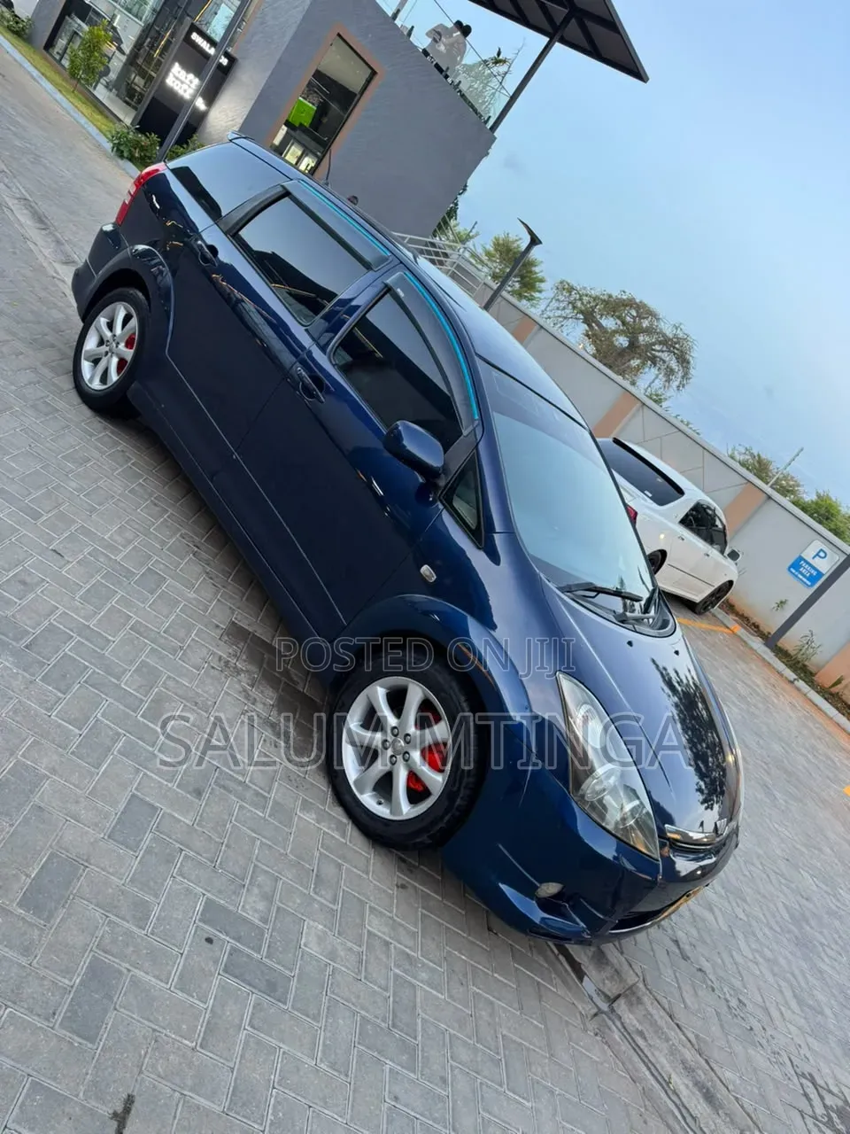 Toyota Wish 2005 Blue