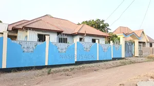 Furnished 10bdrm House in Buhongwa for sale