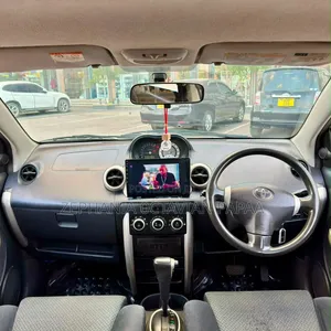 Toyota IST 2006 Silver