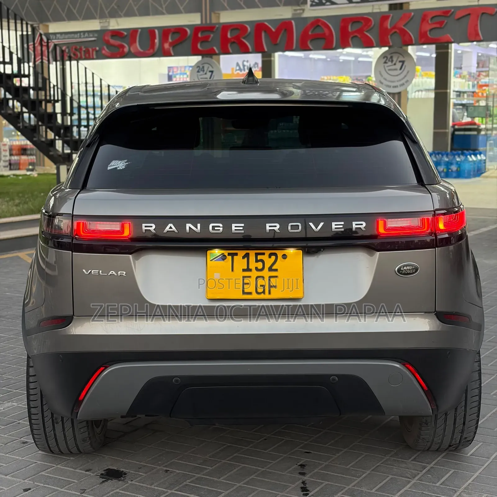Land Rover Range Rover Velar 2020 Beige