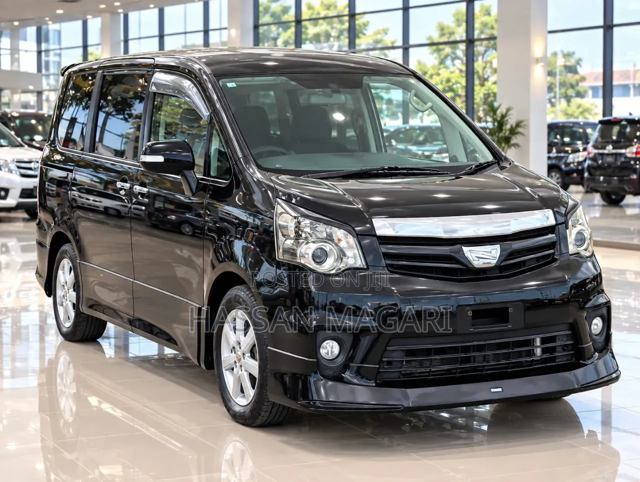 Toyota Noah 2009 Black