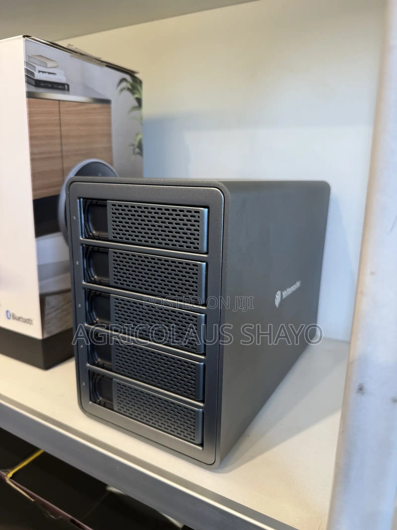 Yottamaster 5-Bay Aluminum External Hard Drive Storage Enclosure (DAS)