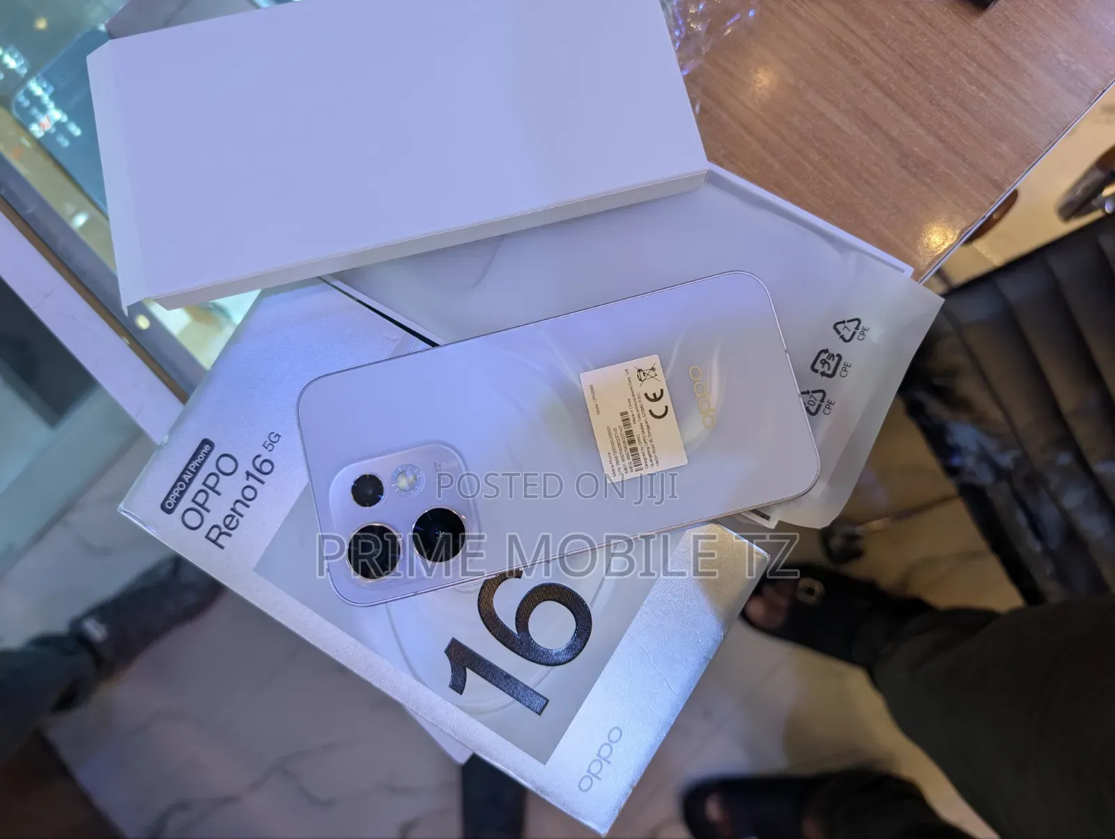 New Oppo Reno16 256 GB
