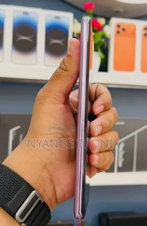 Oppo Reno10 Pro+ 256 GB Purple